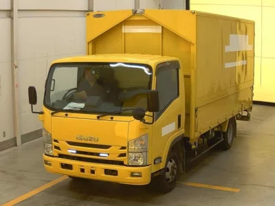 Isuzu ELF  с аукциона в Японии