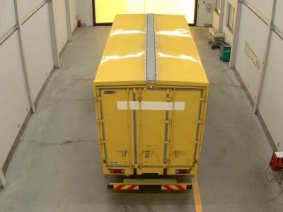 Isuzu ELF  с аукциона в Японии