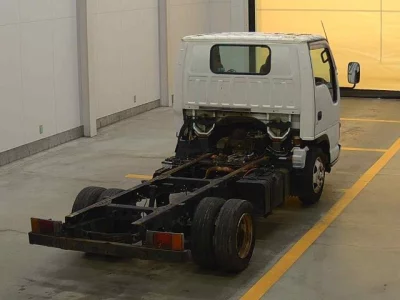 Isuzu ELF  с аукциона в Японии