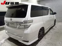 Toyota VELLFIRE лот № 9016 оценка 3  с аукциона в Японии 4