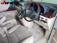 Toyota VELLFIRE лот № 9016 оценка 3  с аукциона в Японии 2