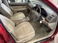 Toyota PROGRES лот № 2157 оценка 3.5  с аукциона в Японии 3