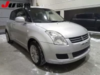 Suzuki SWIFT лот № 9020 оценка R  с аукциона в Японии 3