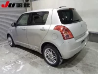 Suzuki SWIFT лот № 9020 оценка R  с аукциона в Японии 1