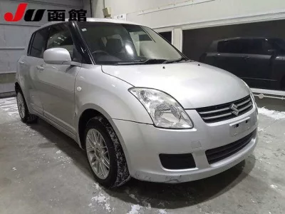 Suzuki SWIFT  с аукциона в Японии