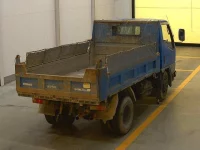 Mitsubishi CANTER лот № 1096 оценка 3.5  с аукциона в Японии 1