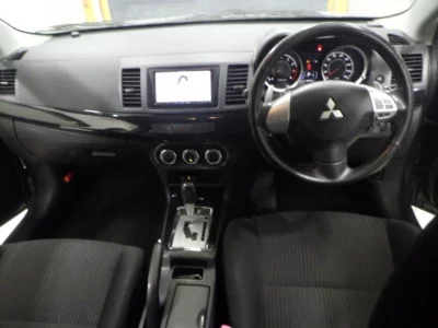 Mitsubishi GALANT FORTIS  с аукциона в Японии