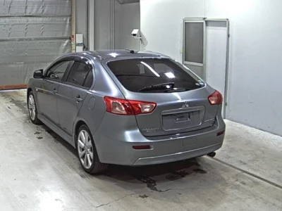 Mitsubishi GALANT FORTIS  с аукциона в Японии