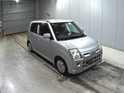 Nissan PINO  с аукциона в Японии