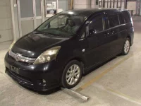 Toyota ISIS лот № 8224 оценка R  с аукциона в Японии 3