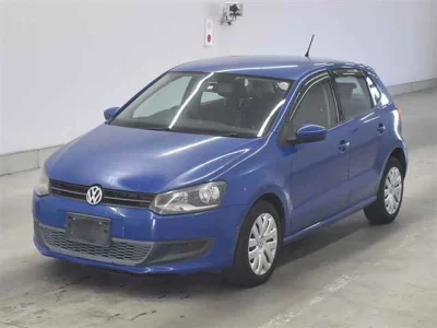 Volkswagen POLO  с аукциона в Японии