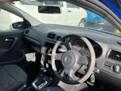 Volkswagen POLO  с аукциона в Японии