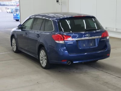 Subaru LEGACY  с аукциона в Японии