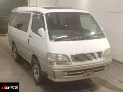 Toyota HIACE  с аукциона в Японии
