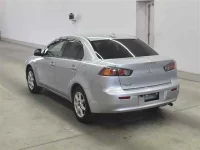 Mitsubishi GALANT FORTIS лот № 25013 оценка 4  с аукциона в Японии 1