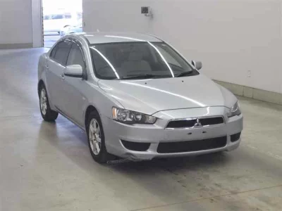 Mitsubishi GALANT FORTIS  с аукциона в Японии