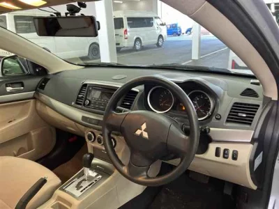 Mitsubishi GALANT FORTIS  с аукциона в Японии