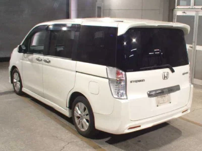 Honda STEP WAGON