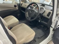 Honda LIFE лот № 2202 оценка RA  с аукциона в Японии 3