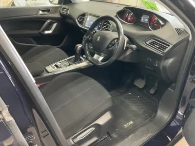 Peugeot 308  с аукциона в Японии