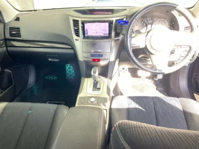 Subaru LEGACY B4  с аукциона в Японии