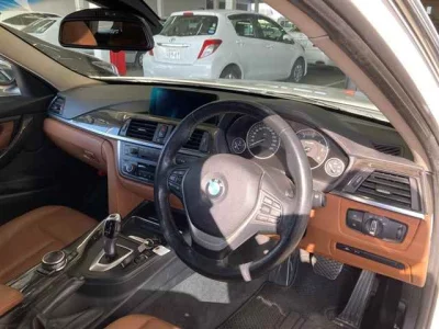 BMW 3-Series  с аукциона в Японии