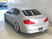 Nissan SKYLINE лот № 1115 оценка R  с аукциона в Японии 1