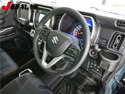 Suzuki HUSTLER  с аукциона в Японии