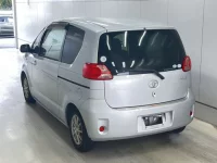 Toyota PORTE лот № 1117 оценка 3.5  с аукциона в Японии 1