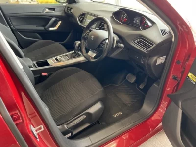 Peugeot 308  с аукциона в Японии