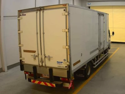 Mitsubishi CANTER  с аукциона в Японии