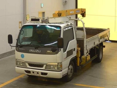 Isuzu ELF  с аукциона в Японии