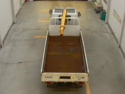 Isuzu ELF  с аукциона в Японии