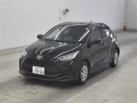 Toyota YARIS лот № 25031 оценка 5  с аукциона в Японии 3