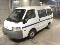 Mazda BONGO VAN лот № 8297 оценка R  с аукциона в Японии 3