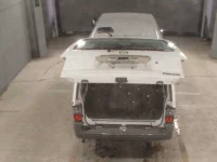 Mazda BONGO VAN лот № 8297 оценка R  с аукциона в Японии 5