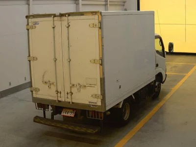 Hino DUTRO  с аукциона в Японии