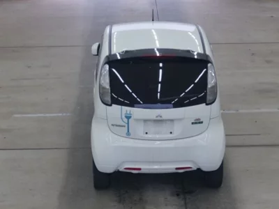 Mitsubishi I-MIEV  с аукциона в Японии