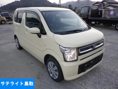 Suzuki WAGON R  с аукциона в Японии