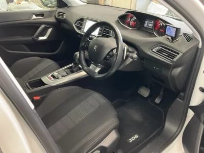 Peugeot 308  с аукциона в Японии