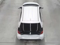 Toyota YARIS лот № 25036 оценка 5  с аукциона в Японии 9