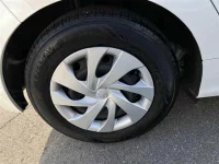 Toyota YARIS лот № 25036 оценка 5  с аукциона в Японии 8