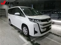 Toyota NOAH лот № 1018 оценка 4  с аукциона в Японии 7