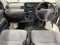 Daihatsu HIJET VAN лот № 2243 оценка 3.5  с аукциона в Японии 4
