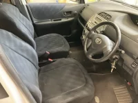 Toyota RACTIS лот № 2247 оценка 3.5  с аукциона в Японии 3