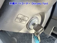 Nissan CARAVAN VAN лот № 43143 оценка 3  с аукциона в Японии 4