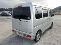 Daihatsu HIJET VAN лот № 3821 оценка 3.5  с аукциона в Японии 4