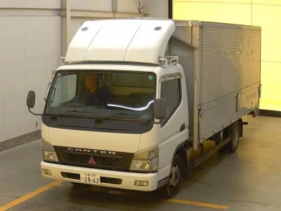 Mitsubishi CANTER  с аукциона в Японии