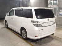 Toyota VELLFIRE лот № 8325 оценка 3.5  с аукциона в Японии 1