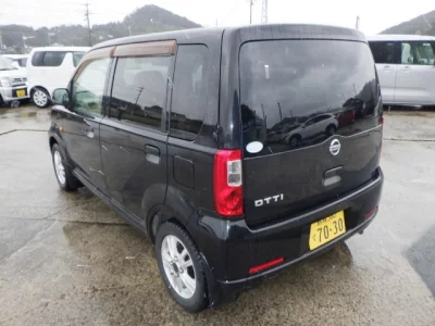 Nissan OTTI  с аукциона в Японии